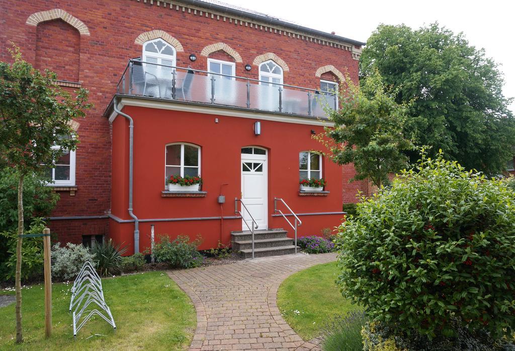 Deluxe Apartments der Alten Apotheke Prerow Exterior foto
