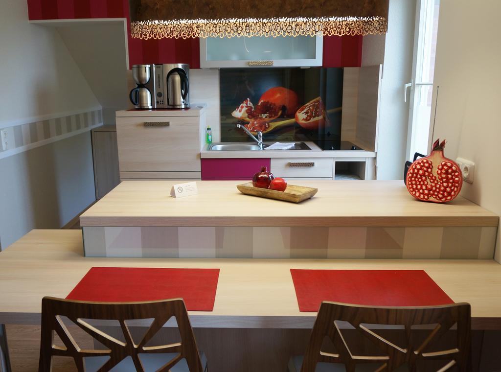 Deluxe Apartments der Alten Apotheke Prerow Zimmer foto