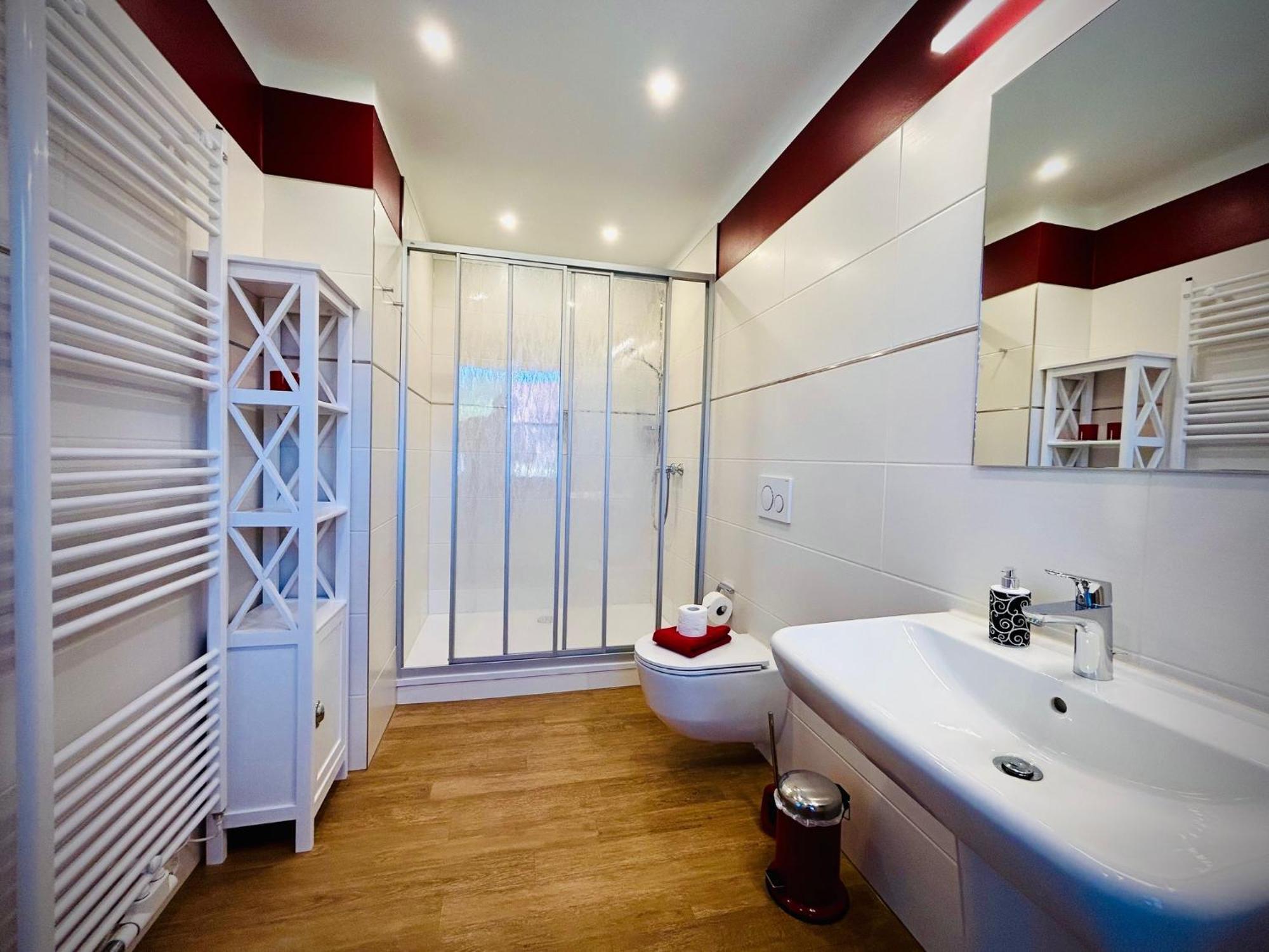Deluxe Apartments der Alten Apotheke Prerow Exterior foto