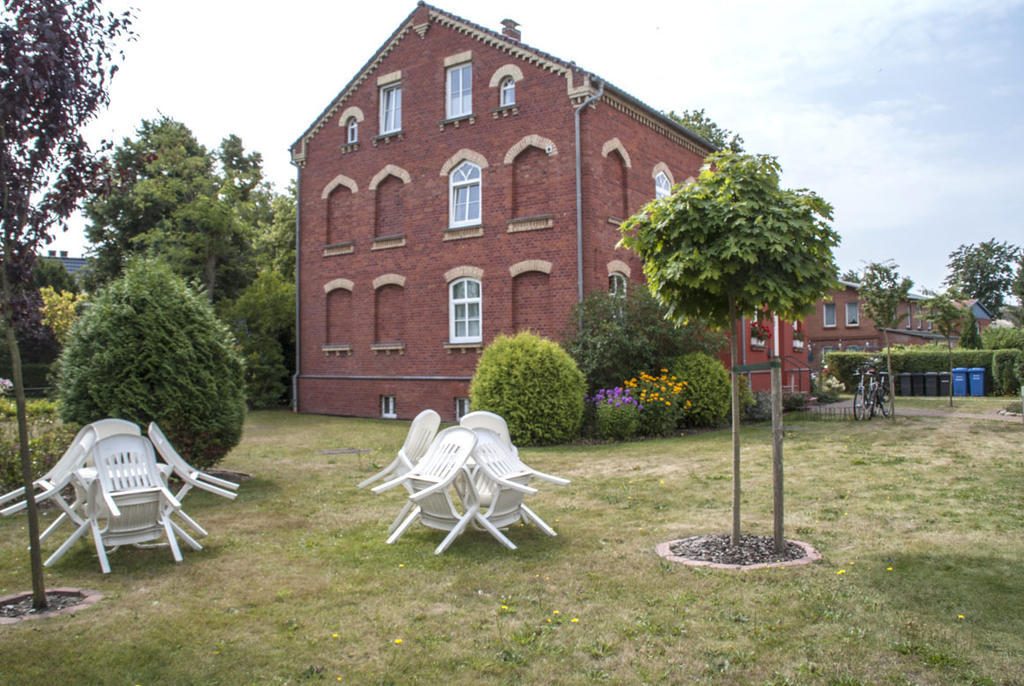 Deluxe Apartments der Alten Apotheke Prerow Exterior foto